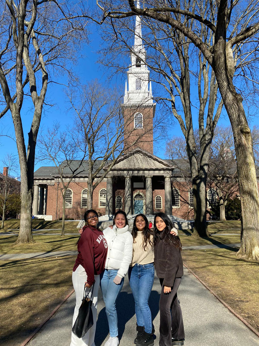 Lisvet and classmates at Harvard